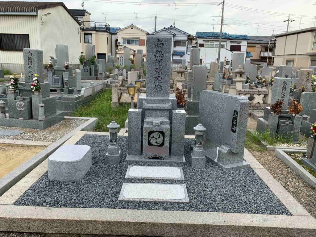 羽曳野市の建墓施工事例｜小土墓地・庵治石（2022年3月） 施工後