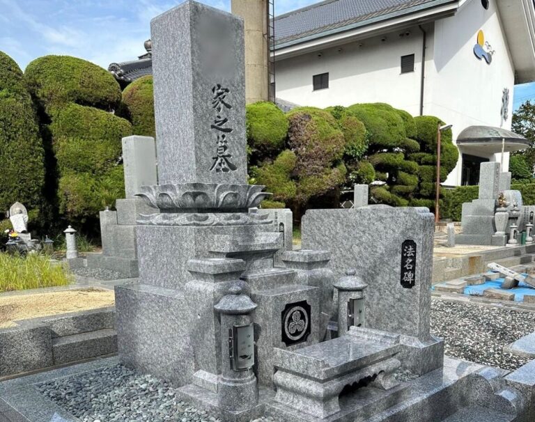 羽曳野市の建墓施工事例｜向野墓地・庵治石（2023年11月） 施工後