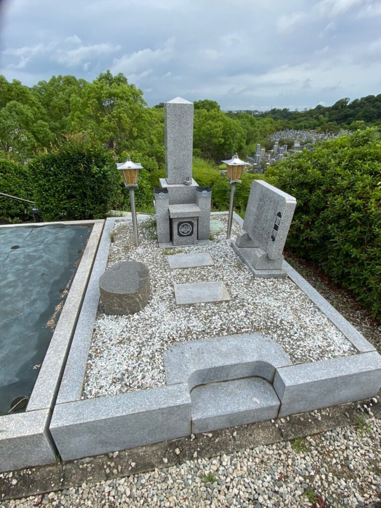 堺市の墓じまい施工事例｜堺公園墓地(鉢ヶ峰公園墓地)（2025年6月） 施工前