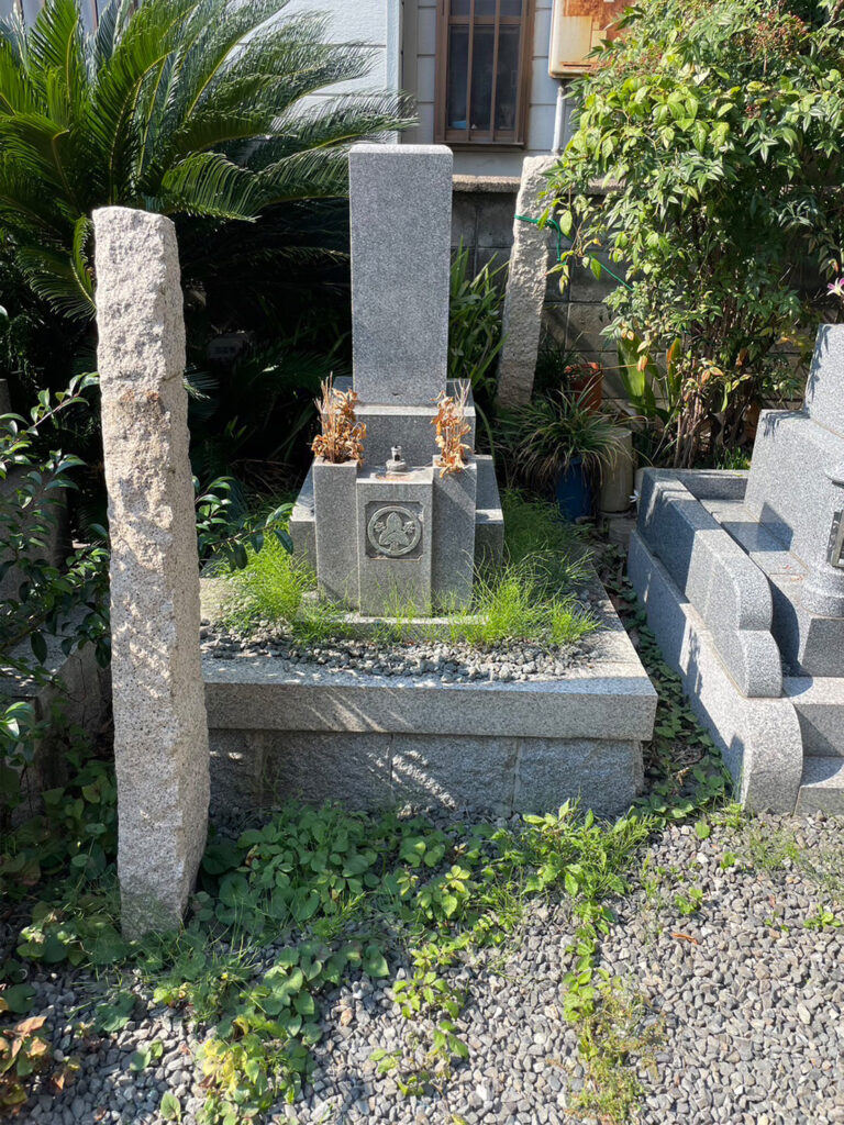 寝屋川市の墓じまい施工事例｜対馬江・黒原・東黒原地区墓地（2025年6月） 施工前